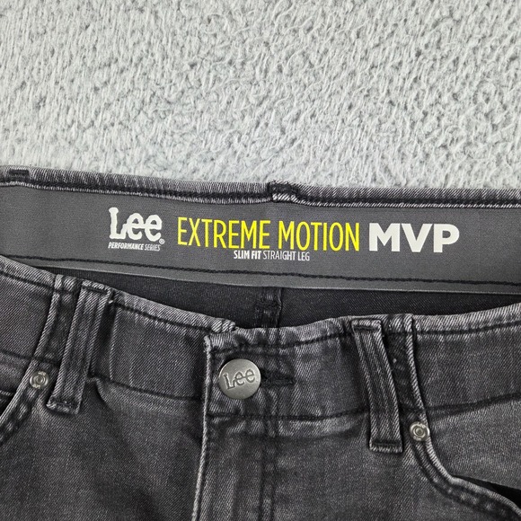 Lee Jeans Mens 38x29 (37x27) Black Extreme Motion MVP Slim Straight Leg Stretch - Picture 7 of 11